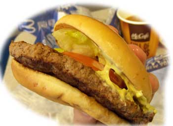 ニューヨークバーガー　食べちゃう寸前