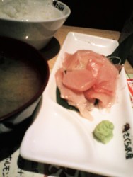 さくら水産のランチ（びんちょうマグロ）